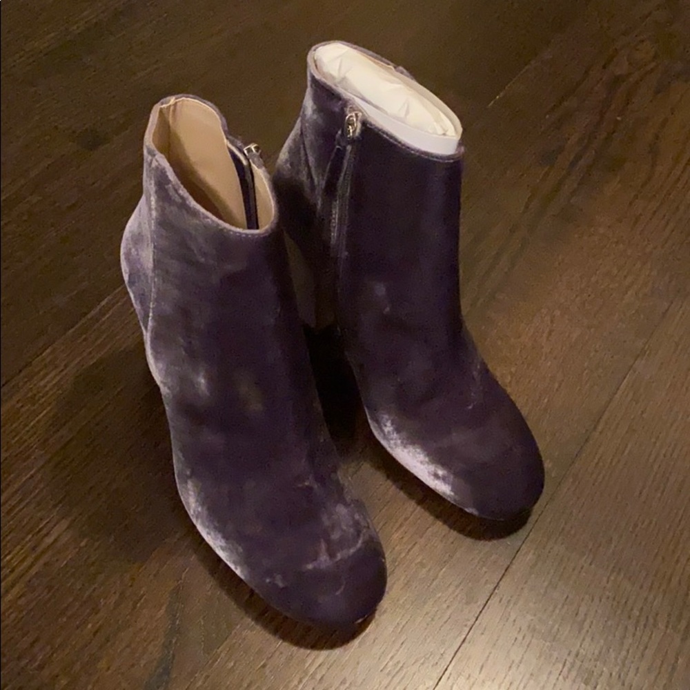Zara suede ankle booties